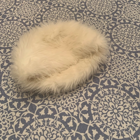 Faux Fur Cossack Hat 👒 - Picture 4 of 5